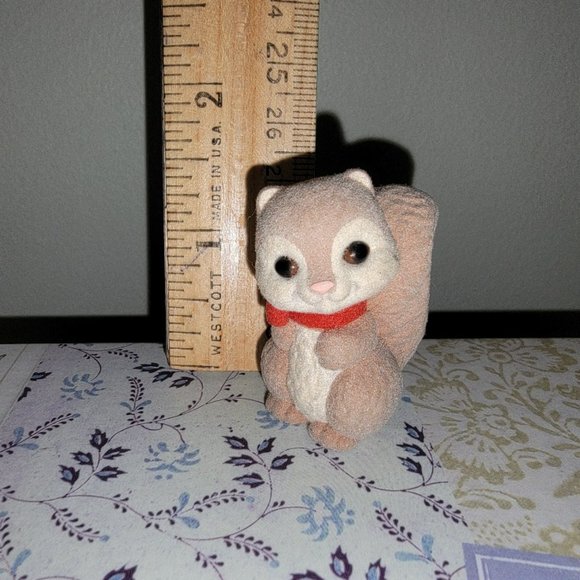 Hallmark Merry Miniature Gentle Pal Squirrel 1992 - Picture 2 of 7